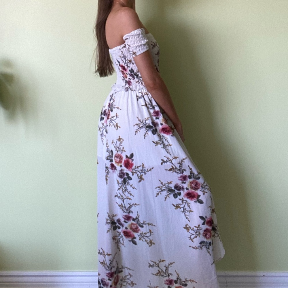 Sundress - Picture 4 of 4